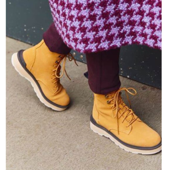 SOREL Hi Line Lace SUEDE & LEATHER Boots Geo Yellow Jet Size 10 NEW IN BOX ~$185 - Picture 1 of 9
